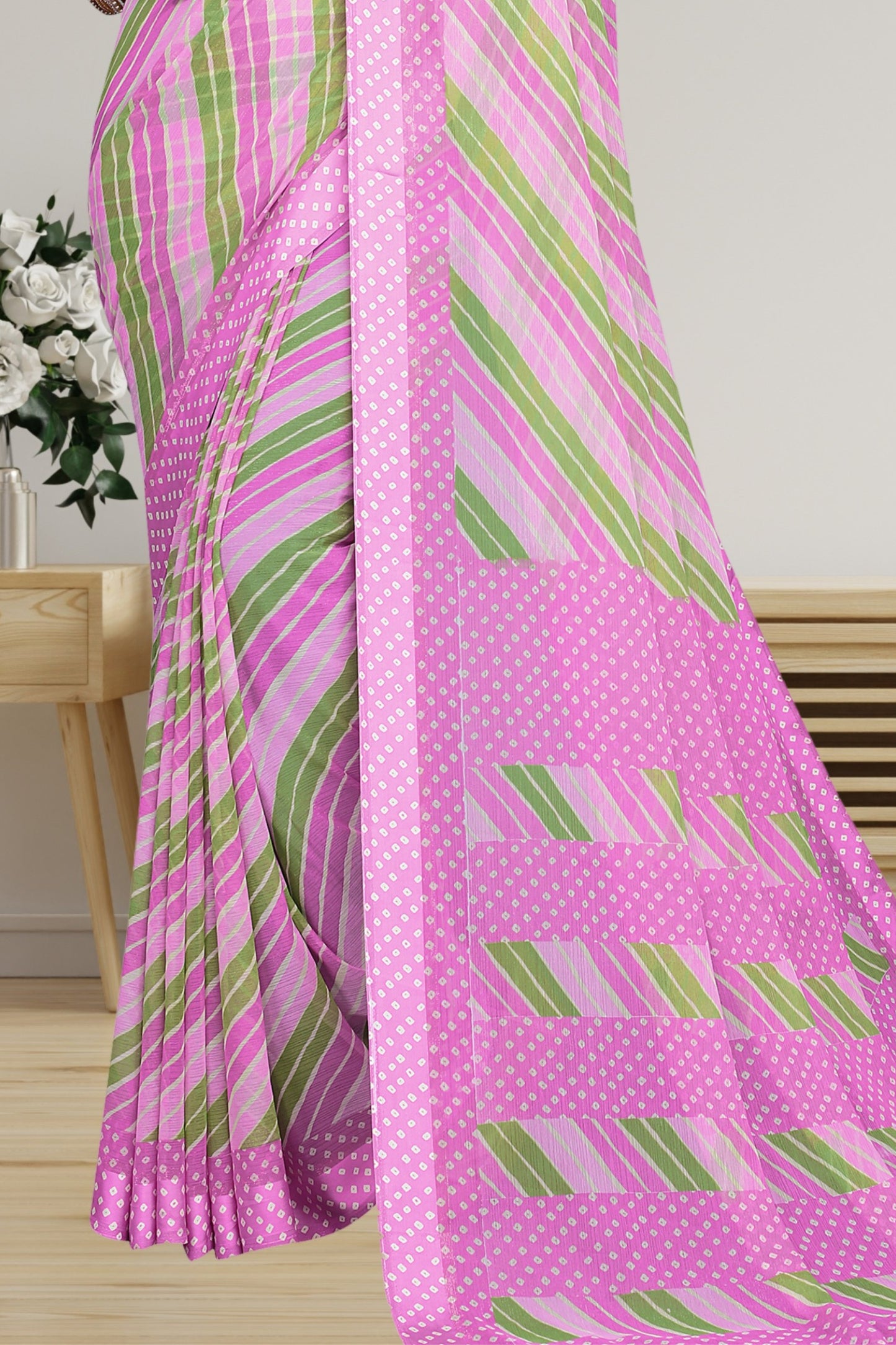 Bollywood Geometric printed chiffon satin border saree