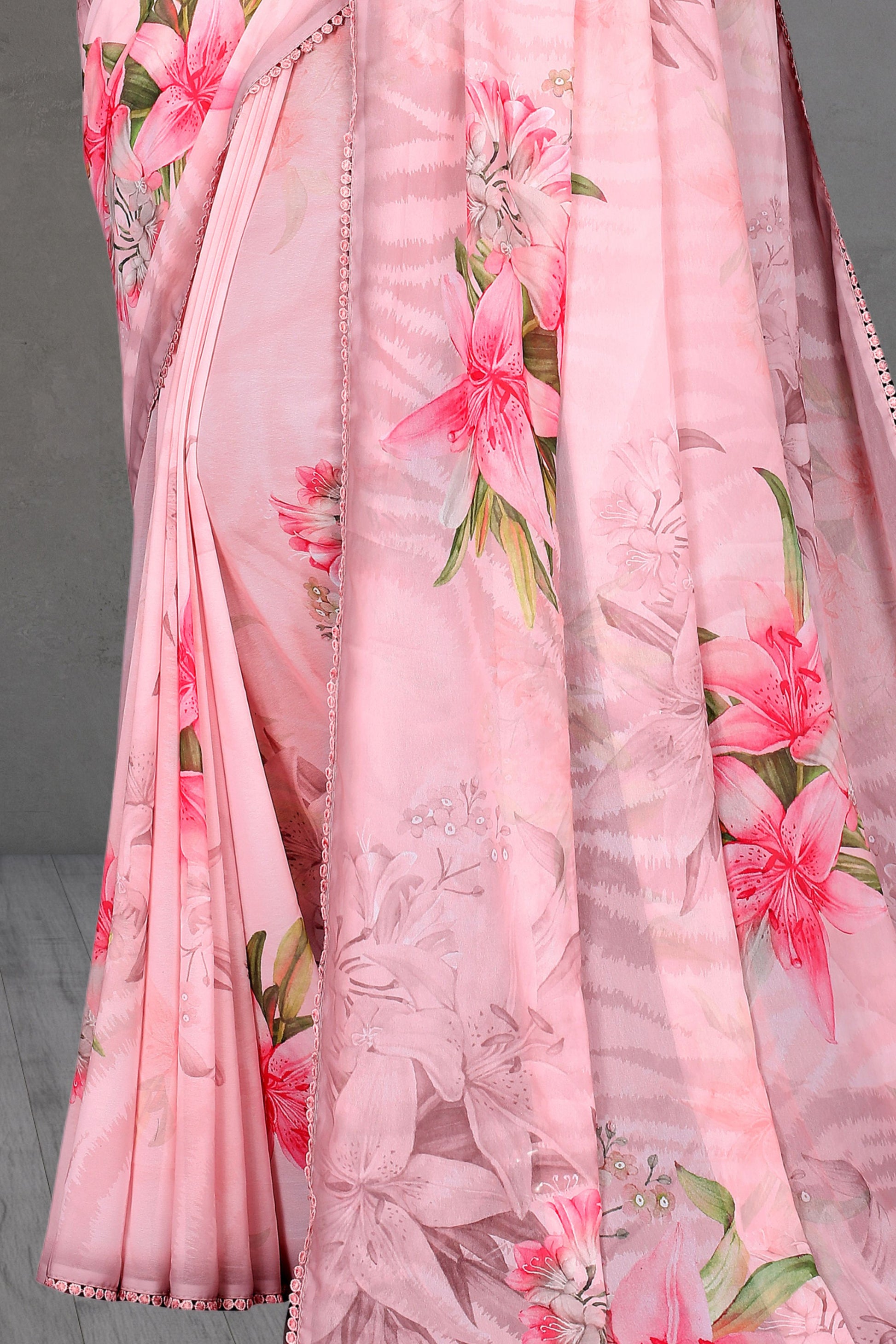 Elegant digital floral printed Wetless saree